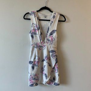 Tobi Sabina Bodycon White Floral Dress